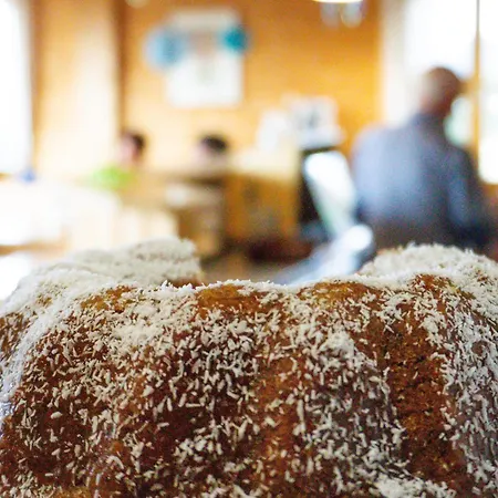 Glatzl Trahuetten Alm *