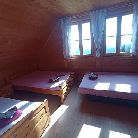 Glatzl Trahuetten Alm Konukevi Sankt Lorenzen am Wechsel